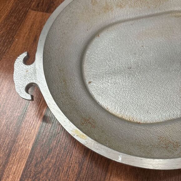 vintage guardian service cookware Cast Aluminum oval lid serving tray dutch oven - Picture 4 of 5